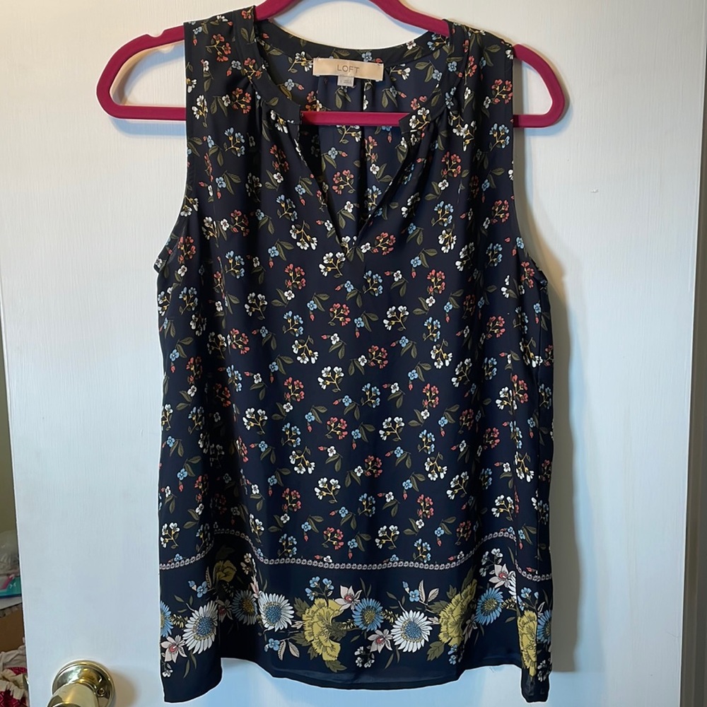 LOFT loose flowy sleeveless blouse - size small